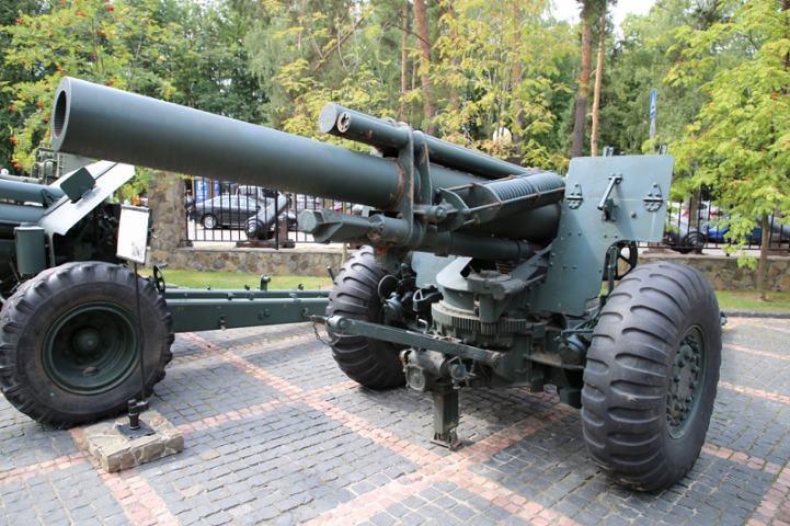 howitzer M777