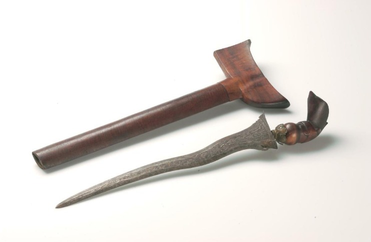 keris pusaka berbahaya
